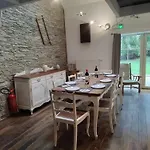 House With Jacuzzi In Menufontaine, 180 M² For 8 People. * Fauvillers
