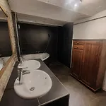 بيت للعطل House With Jacuzzi In Menufontaine, 180 M² For 8 People.