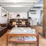House With Jacuzzi In Menufontaine, 180 M² For 8 People. بيت للعطل
