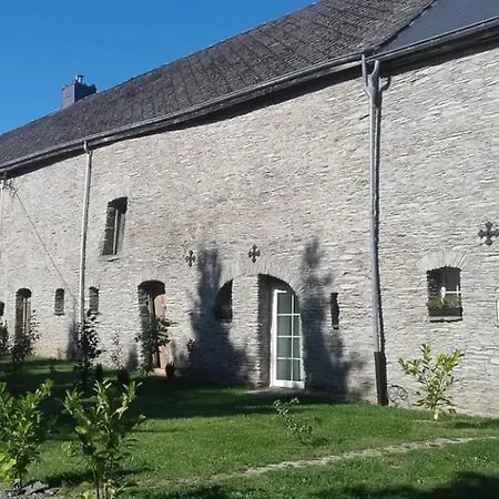 House With Jacuzzi In Menufontaine, 180 M² For 8 People. *